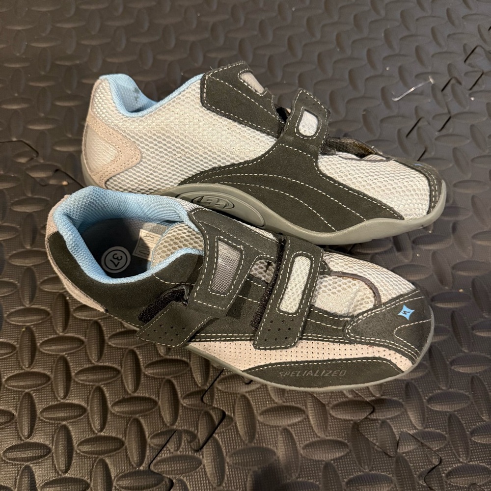 Sonoma Women's Gray and Light Blue Athletic Shoes